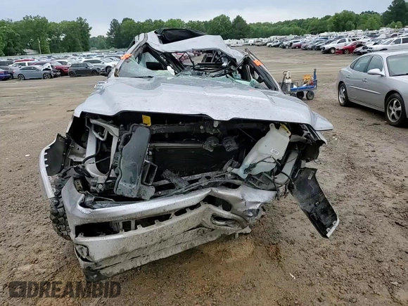 2019 Ram 1500 Limited с VIN 1C6SRFHT9KN621962, выставлен на аукционе Copart как лот 59717165 с пробегом Не указан миль и На запчасти • Non repairable. История ставок и продаж доступна на DreamBid. Изображение 13.