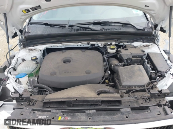 2022 Volvo XC40 Momentum с VIN YV4162UK6N2755592, выставлен на аукционе IAAI как лот 41684922 с пробегом 35 925 миль миль и . История ставок и продаж доступна на DreamBid. Изображение 10.