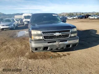 2007 Chevrolet Silverado 1500 Classic Work Truck with VIN 1GCEC14XX7Z198148, listed as a Copart auction lot 41496145 with 161,938 mi miles and Salvage Title. Bid and sale history available at carsss.com. Image 11.