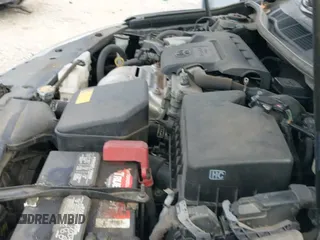 2015 Toyota Camry SE z VIN 4T1BF1FK7FU901563, wystawiony jako IAAI lot #43286253 z przebiegiem 172 409 mil mil oraz . Historia ofert i sprzedaży dostępna na DreamBid. Obrazek 19.