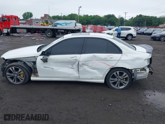 2013 Mercedes-Benz C 300 Sport with VIN WDDGF8AB5DR254208, listed as a IAAI auction lot 42514422 with 124,066 mi miles and . Bid and sale history available at DreamBid. Image 14.