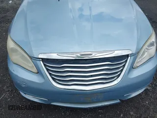 2012 Chrysler 200 Limited with VIN 1C3CCBCG6CN279538, listed as a IAAI auction lot 42183770 with 152,442 mi miles and . Bid and sale history available at carsss.com. Image 6.