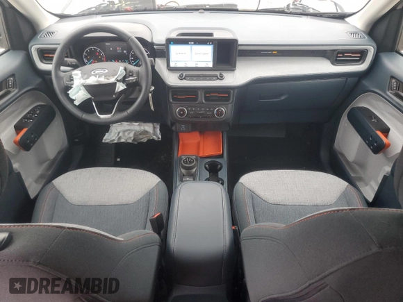 2024 Ford Maverick XLT with VIN 3FTTW8H91RRB73231, listed as a Copart auction lot 42972435 with 2,305 mi miles and Salvage Title. Bid and sale history available at DreamBid. Image 8.