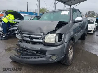 2005 Toyota Tundra SR5 with VIN 5TBET34125S490679, listed as a IAAI auction lot 41807573 with 173,754 mi miles. Bid and sale history available at carsss.com. Image 17.