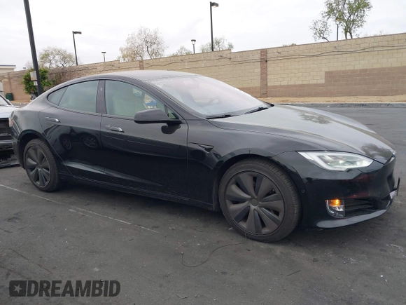 2020 Tesla Model S Long Range с VIN 5YJSA1E23LF390913, выставлен на аукционе IAAI как лот 42031044 с пробегом 93 403 миль миль и . История ставок и продаж доступна на DreamBid. Изображение 14.
