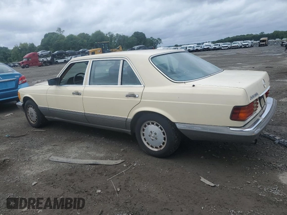 1987 Mercedes-Benz 300 SDL z VIN WDBCB25D8HA344663, wystawiony jako Copart lot #61380085 z przebiegiem 192 685 mil mil oraz Czysty tytuł • Clean title. Historia ofert i sprzedaży dostępna na DreamBid. Obrazek 2.