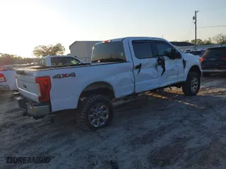 2019 Ford Super Duty F-250 SRW XL with VIN 1FT7W2B63KEE34610, listed as a IAAI auction lot 41698516 with 118,110 mi miles. Bid and sale history available at carsss.com. Image 4.