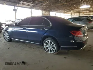 2019 Mercedes-Benz E 450 with VIN WDDZF6JB1KA520154, listed as a Copart auction lot 86369674 with 99,956 mi miles and Salvage Title. Bid and sale history available at DreamBid. Image 2.