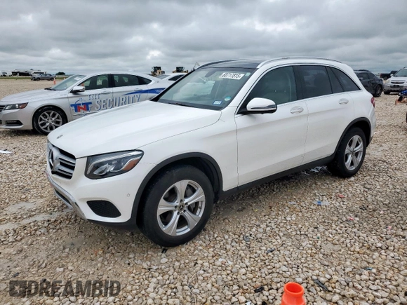 2018 Mercedes-Benz GLC 300 z VIN WDC0G4JB1JV087263, wystawiony jako Copart lot #60717815 z przebiegiem 56 219 mil mil oraz Czysty tytuł • Clean title. Historia ofert i sprzedaży dostępna na DreamBid. Obrazek 1.