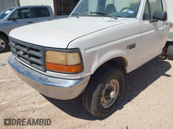 1996 Ford F-250 with VIN 1FDHF26H4TEB72271, listed as a IAAI auction lot 41891111 with 35,506 mi miles and . Bid and sale history available at DreamBid. Image 6.