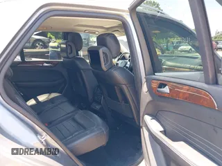 2012 Mercedes-Benz M 550 with VIN 4JGDA7DB3CA013323, listed as a IAAI auction lot 42557246 with 98,170 mi miles and . Bid and sale history available at DreamBid. Image 8.
