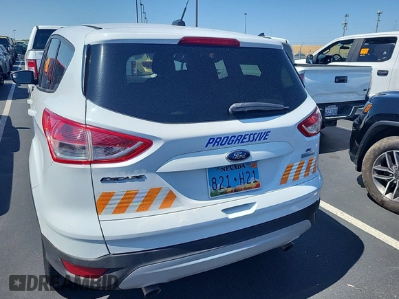2016 Ford Escape SE z VIN 1FMCU0GX3GUC30456, wystawiony jako IAAI lot #42387320 z przebiegiem 99 033 mil mil oraz . Historia ofert i sprzedaży dostępna na DreamBid. Obrazek 12.