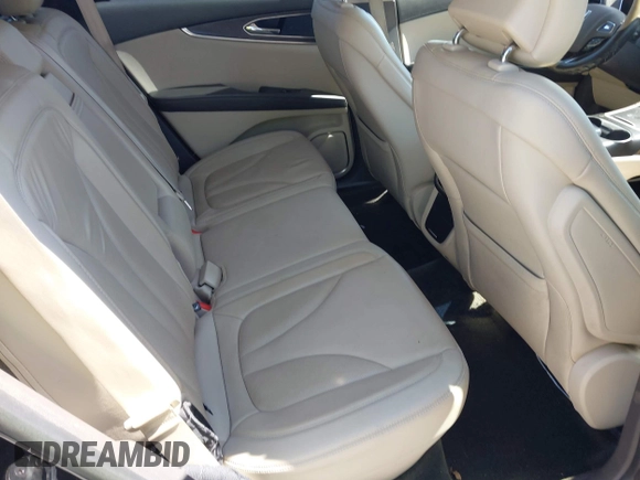 2017 Lincoln MKX Select z VIN 2LMPJ6KR4HBL48601, wystawiony jako IAAI lot #42029348 z przebiegiem 113 965 mil mil oraz . Historia ofert i sprzedaży dostępna na DreamBid. Obrazek 8.