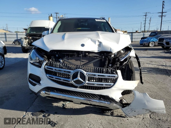 2024 Mercedes-Benz GLE 450 with VIN 4JGFB5KB6RB177388, listed as a Copart auction lot 47432645 with 3,674 mi miles and Salvage title. Bid and sale history available at DreamBid. Image 5.