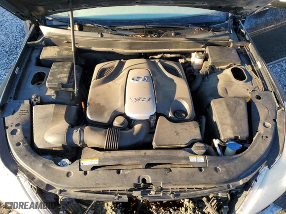 2009 Hyundai Genesis with VIN KMHGC46F09U032652, listed as a Copart auction lot 41647485 with 156,966 mi miles and Salvage Title. Bid and sale history available at carsss.com. Image 11.