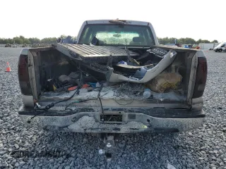 2002 Chevrolet Silverado 1500HD LT with VIN 1GCGC13U42F195580, listed as a Copart auction lot 53432235 with 238,007 mi miles and Salvage Title. Bid and sale history available at DreamBid. Image 6.