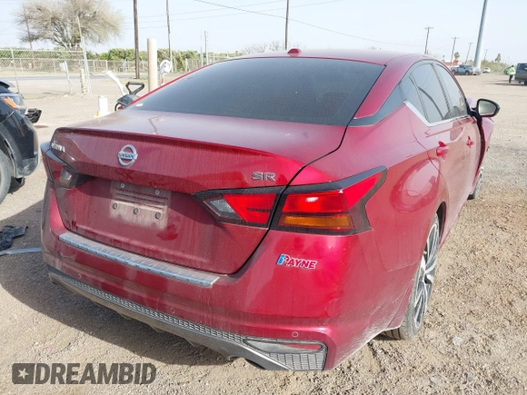 2020 Nissan Altima SR with VIN 1N4BL4CV7LN307872, listed as a IAAI auction lot 41728557 with 48,194 mi miles and . Bid and sale history available at carsss.com. Image 4.