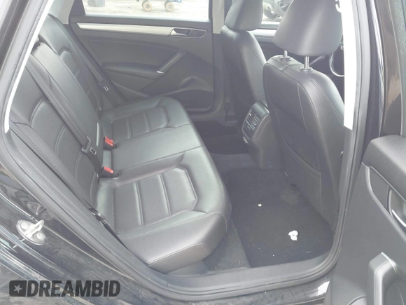 2019 Volkswagen Passat 2.0T Wolfsburg Edition with VIN 1VWLA7A31KC008439, listed as a IAAI auction lot 41472658 with 105,164 mi miles. Bid and sale history available at carsss.com. Image 8.