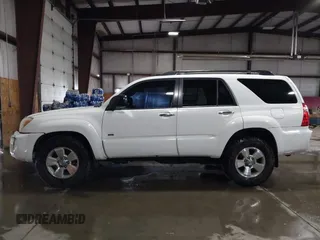 2006 Toyota 4Runner SR5 with VIN JTEZU14R968053523, listed as a IAAI auction lot 41788254 with 247,190 mi miles and . Bid and sale history available at DreamBid. Image 14.