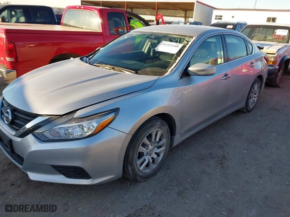 2017 Nissan Altima 2.5 S with VIN 1N4AL3AP3HN360604, listed as a IAAI auction lot 41253348 with 15,730 mi miles. Bid and sale history available at carsss.com. Image 2.