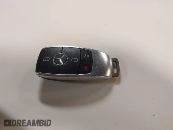 2020 Mercedes-Benz CLA 250 with VIN WDD5J4HB8LN077275, listed as a IAAI auction lot 42298602 with 45,918 mi miles and . Bid and sale history available at DreamBid. Image 11.