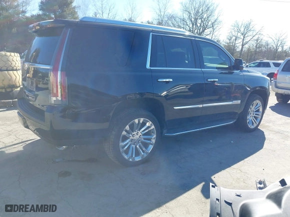 2018 Cadillac Escalade Luxury with VIN 1GYS4BKJ2JR213635, listed as a IAAI auction lot 41663754 with 65,991 mi miles. Bid and sale history available at carsss.com. Image 4.