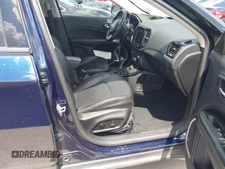 2021 Jeep Compass Limited с VIN 3C4NJDCB0MT586828, выставлен на аукционе IAAI как лот 42588550 с пробегом 82 773 миль миль и . История ставок и продаж доступна на DreamBid. Изображение 5.