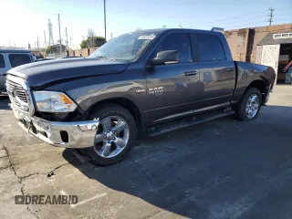 2019 Ram 1500 Big Horn z VIN 1C6RR6LT8KS608188, wystawiony jako Copart lot #45491255 z przebiegiem 56 356 mil mil oraz Szkoda całkowita • Salvage title. Historia ofert i sprzedaży dostępna na DreamBid. Obrazek 1.