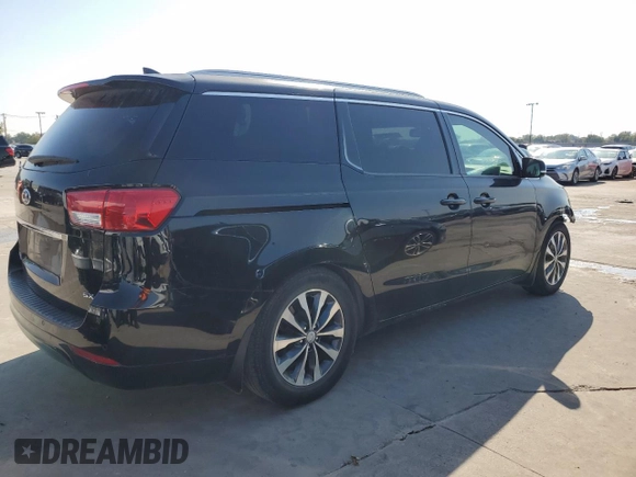 2017 Kia Sedona SX with VIN KNDMC5C10H6343877, listed as a Copart auction lot 78123984 with 103,543 mi miles and Clean Title. Bid and sale history available at carsss.com. Image 3.