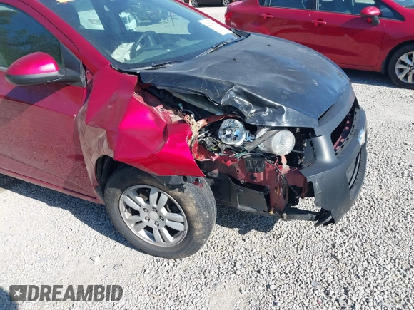 2013 Chevrolet Sonic LT with VIN 1G1JC5SH3D4256507, listed as a IAAI auction lot 42235009 with 117,804 mi miles and . Bid and sale history available at DreamBid. Image 13.