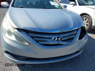 2014 Hyundai Sonata GLS z VIN 5NPEB4ACXEH864449, wystawiony jako IAAI lot #42442088 z przebiegiem 156 576 mil mil oraz . Historia ofert i sprzedaży dostępna na DreamBid. Obrazek 13.
