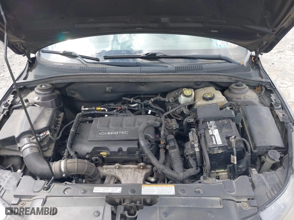 2014 Chevrolet Cruze 1LT with VIN 1G1PC5SB4E7288596, listed as a IAAI auction lot 42047744 with 1 mi miles. Bid and sale history available at carsss.com. Image 10.
