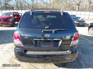 2006 Kia Sorento LX with VIN KNDJD733X65646021, listed as a IAAI auction lot 41622685 with 137,684 mi miles. Bid and sale history available at carsss.com. Image 16.