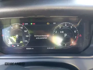 2018 Land Rover Range Rover Velar S с VIN SALYB2RV7JA719788, выставлен на аукционе IAAI как лот 41867398 с пробегом 62 626 миль миль и . История ставок и продаж доступна на DreamBid. Изображение 7.