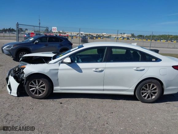2019 Hyundai Sonata SE with VIN 5NPE24AF5KH787107, listed as a IAAI auction lot 41726970 with 148,943 mi miles. Bid and sale history available at carsss.com. Image 14.
