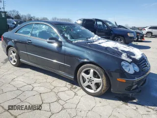 2004 Mercedes-Benz CLK 500 with VIN WDBTJ75J74F107438, listed as a Copart auction lot 46294475 with 149,566 mi miles and Clean title. Bid and sale history available at DreamBid. Image 4.