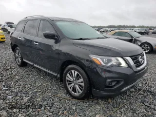 2020 Nissan Pathfinder S z VIN 5N1DR2AN1LC623364, wystawiony jako Copart lot #52282595 z przebiegiem 128 895 mil mil oraz Szkoda całkowita • Salvage title. Historia ofert i sprzedaży dostępna na DreamBid. Obrazek 4.
