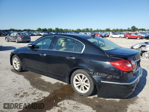 2013 Hyundai Genesis 3.8L z VIN KMHGC4DD5DU235658, wystawiony jako Copart lot #58000435 z przebiegiem 131 702 mil mil oraz Szkoda całkowita • Salvage title. Historia ofert i sprzedaży dostępna na DreamBid. Obrazek 2.