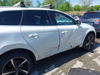 2014 Volvo XC60 R-Design Premier Plus with VIN YV4902DZ0E2546642, listed as a IAAI auction lot 42149824 with 133,669 mi miles and . Bid and sale history available at DreamBid. Image 6.