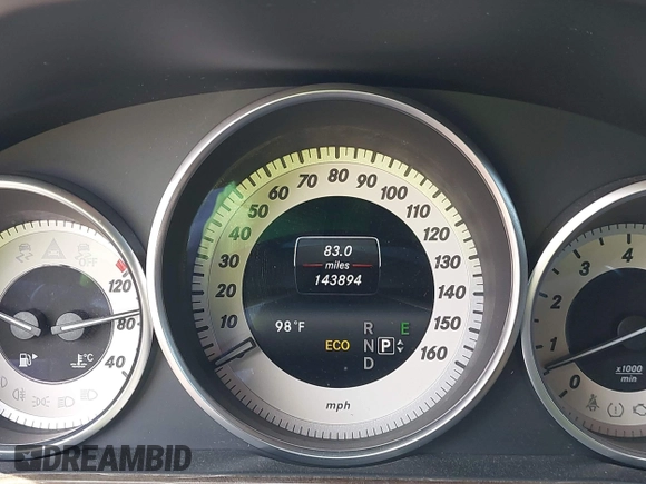 2014 Mercedes-Benz E 350 Sport z VIN WDDHF5KB3EA934741, wystawiony jako IAAI lot #42600302 z przebiegiem 143 894 mil mil oraz . Historia ofert i sprzedaży dostępna na DreamBid. Obrazek 15.