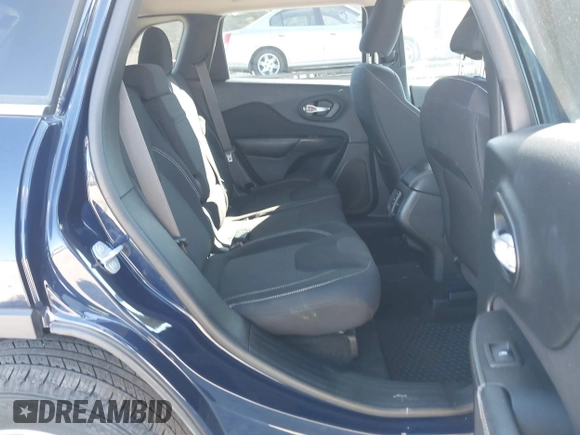 2015 Jeep Cherokee Latitude with VIN 1C4PJMCB3FW652553, listed as a IAAI auction lot 41881238 with 161,944 mi miles and . Bid and sale history available at DreamBid. Image 8.