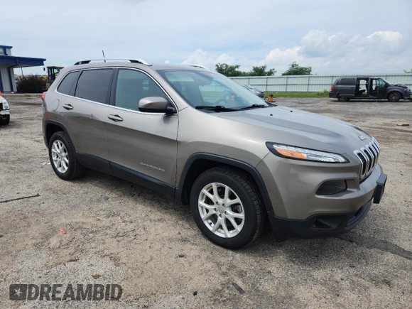 2017 Jeep Cherokee Latitude z VIN 1C4PJLCBXHW604108, wystawiony jako Copart lot #63800125 z przebiegiem 51 445 mil mil oraz Czysty tytuł • Clean title. Historia ofert i sprzedaży dostępna na DreamBid. Obrazek 4.