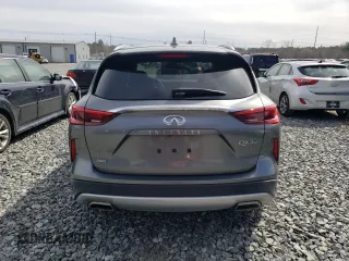 2020 Infiniti QX50 Essential z VIN 3PCAJ5M33LF108704, wystawiony jako Copart lot #49284725 z przebiegiem 45 691 mil mil oraz Szkoda całkowita • Salvage title. Historia ofert i sprzedaży dostępna na DreamBid. Obrazek 6.