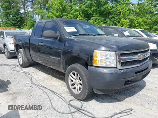 2009 Chevrolet Silverado 1500 LT with VIN 1GCEK29069Z184609, listed as a IAAI auction lot 42139639 with 223,536 mi miles and . Bid and sale history available at DreamBid. Image 1.