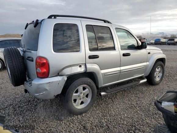 2004 Jeep Liberty Limited with VIN 1J4GK58K04W324655, listed as a Copart auction lot 84969204 with 151,994 mi miles and Salvage Title. Bid and sale history available at carsss.com. Image 3.