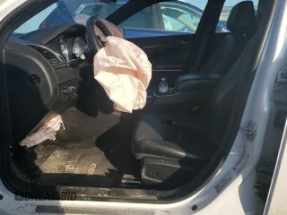2014 Chrysler 300 C z VIN 2C3CCAEG8EH320769, wystawiony jako Copart lot #55211055 z przebiegiem 163 430 mil mil oraz Szkoda całkowita • Salvage title. Historia ofert i sprzedaży dostępna na DreamBid. Obrazek 7.