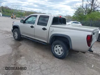 2005 Chevrolet Colorado 1SF LS Z71 z VIN 1GCDT136158190415, wystawiony jako IAAI lot #42059101 z przebiegiem 208 634 mil mil oraz . Historia ofert i sprzedaży dostępna na DreamBid. Obrazek 3.