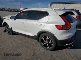 2023 Volvo XC40 Plus Bright Theme with VIN YV4L12UE0P2042286, listed as a Copart auction lot 83901364 with 42,235 mi miles and Clean Title. Bid and sale history available at carsss.com. Image 2.