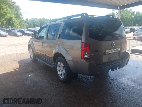2005 Nissan Pathfinder LE with VIN 5N1AR18UX5C782168, listed as a IAAI auction lot 42395379 with Not provided miles and . Bid and sale history available at DreamBid. Image 3.