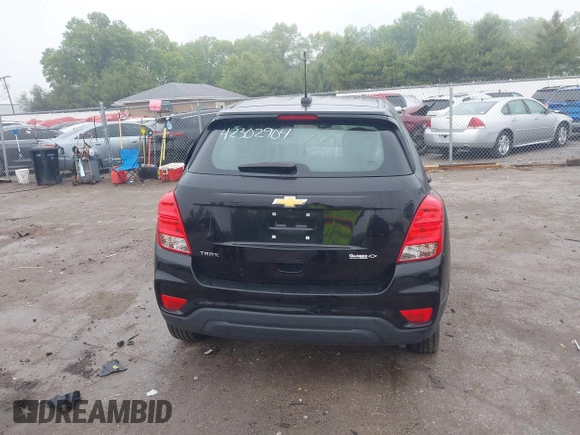 2020 Chevrolet Trax LS with VIN 3GNCJKSB8LL125797, listed as a IAAI auction lot 42302904 with 35,103 mi miles and . Bid and sale history available at DreamBid. Image 16.
